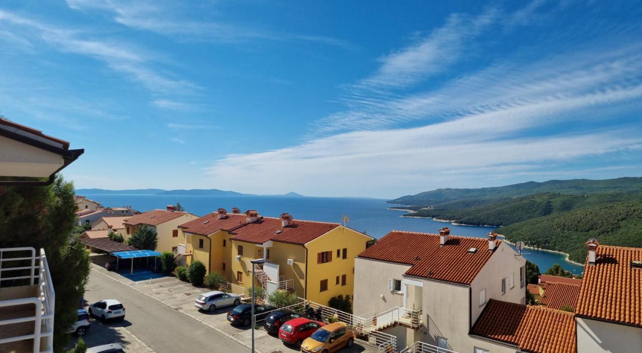 Apartment Marine Story Rabac Esterno foto