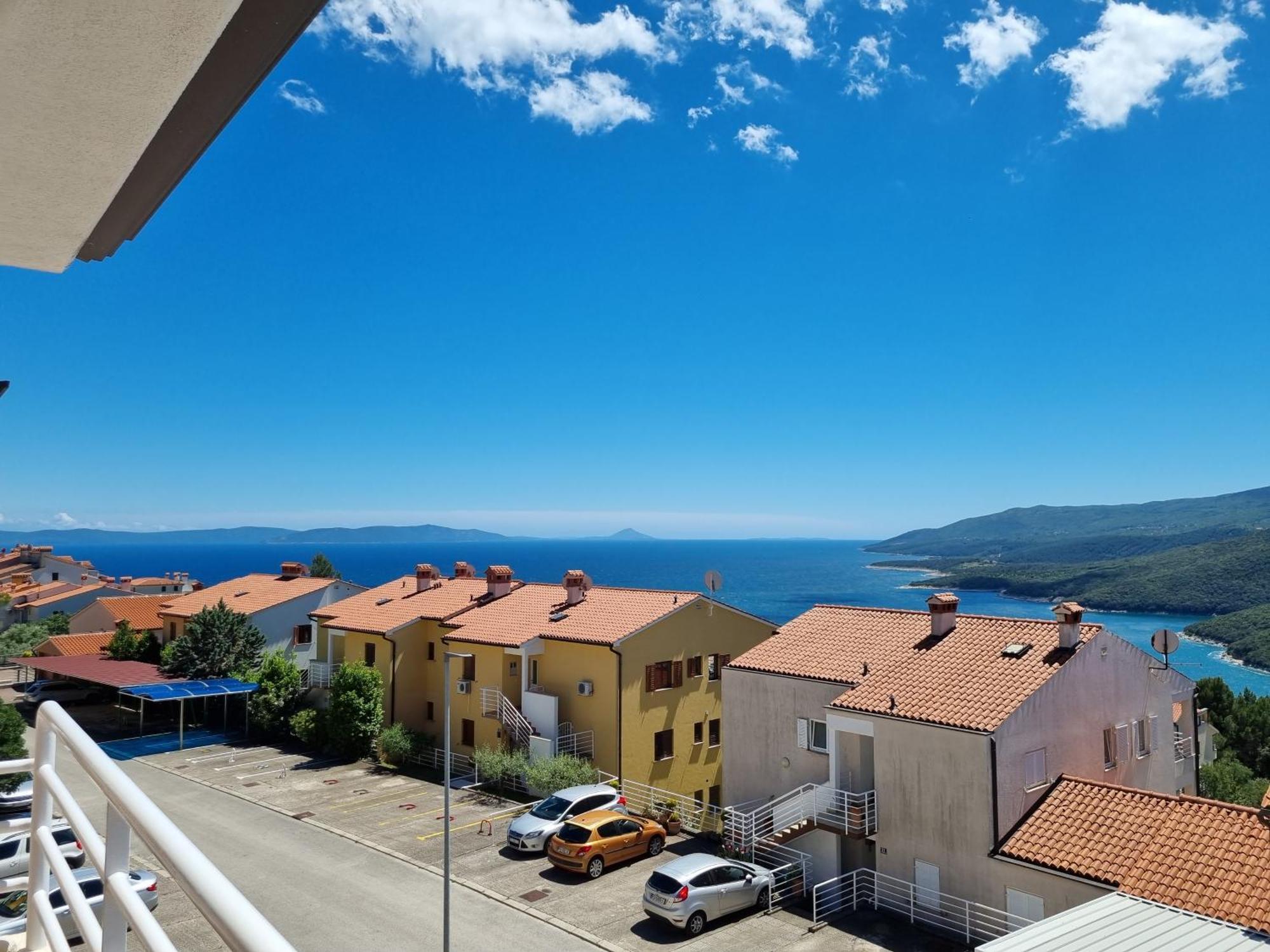 Apartment Marine Story Rabac Esterno foto