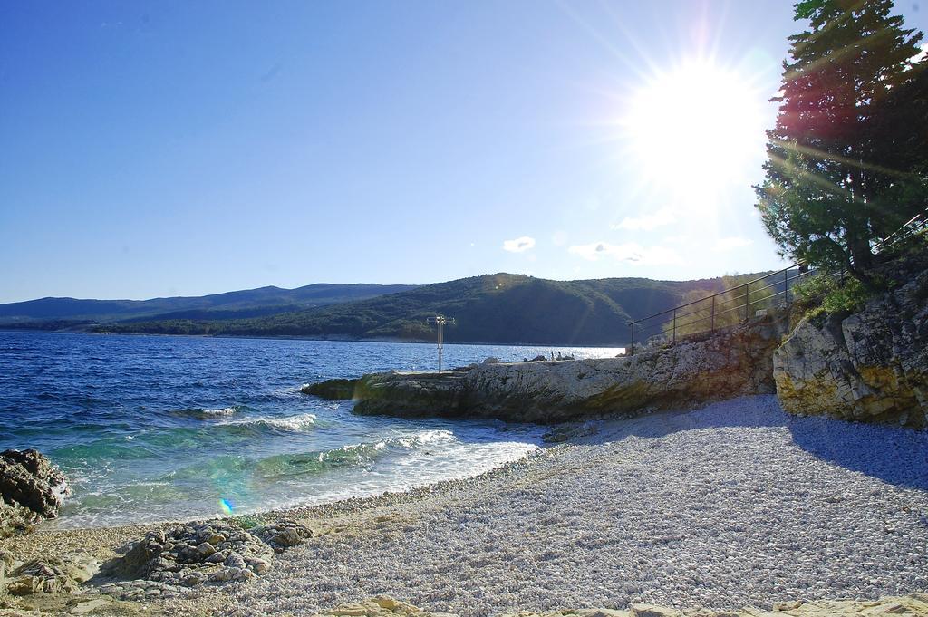 Apartment Marine Story Rabac Esterno foto