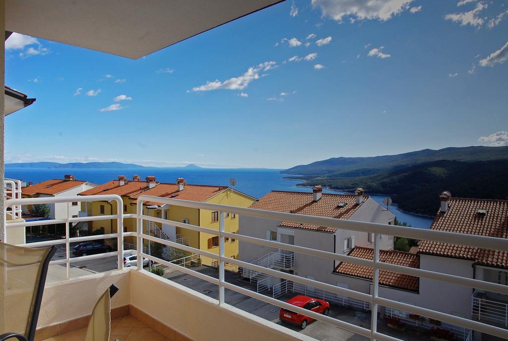 Apartment Marine Story Rabac Esterno foto